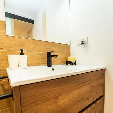 Apartment Modern Beachside In La Albufereta *