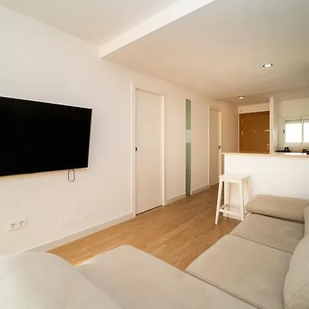 Modern Beachside In La Albufereta Apartamento *