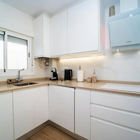 Modern Beachside In La Albufereta Apartamento *